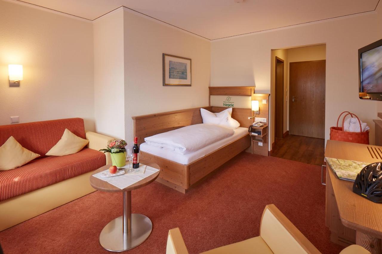 Wander- & Wellnesshotel Naegele Хёхеншванд Экстерьер фото